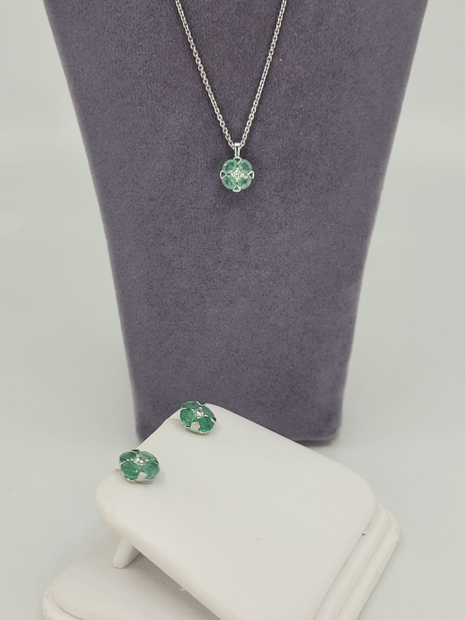 Emerald Pendant And Earrings Set