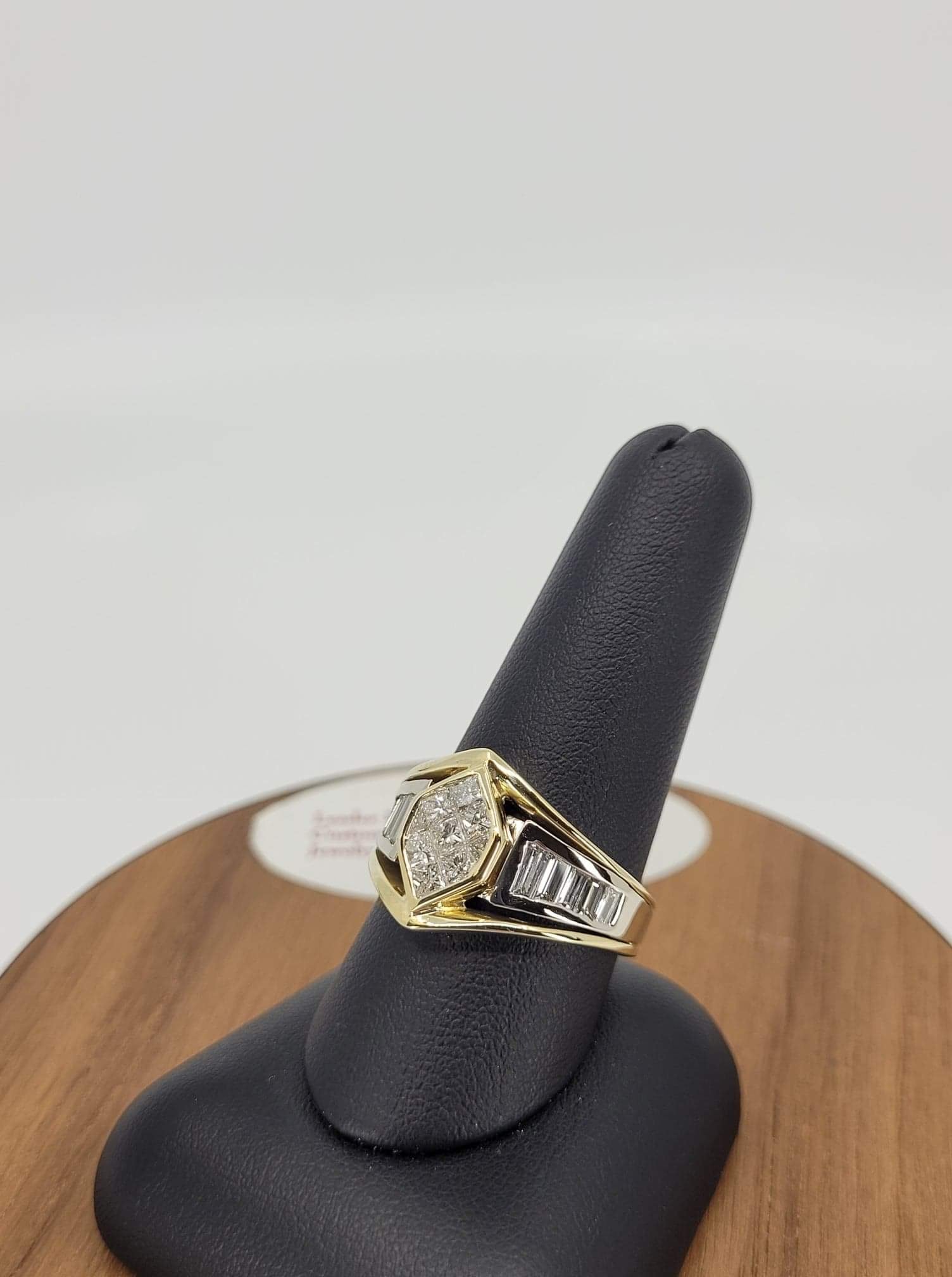 Fancy Invisible Set Mens Ring