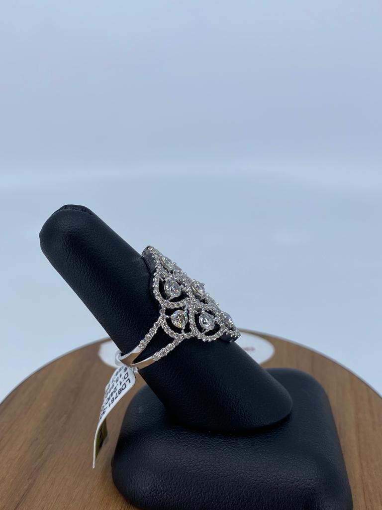 Ladies Antique-Style Fashion Ring
