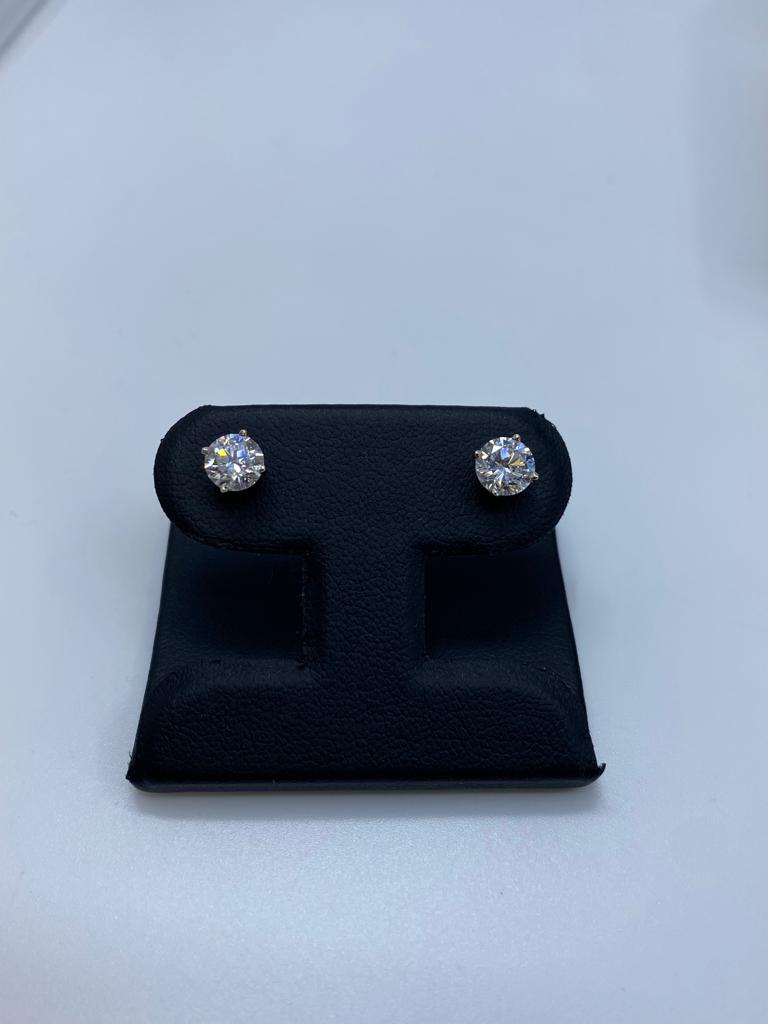 14K White Gold 1.65 Carat Total Weight Diamond Studs with VS1 Clarity on a Classic 4-Prong Setting