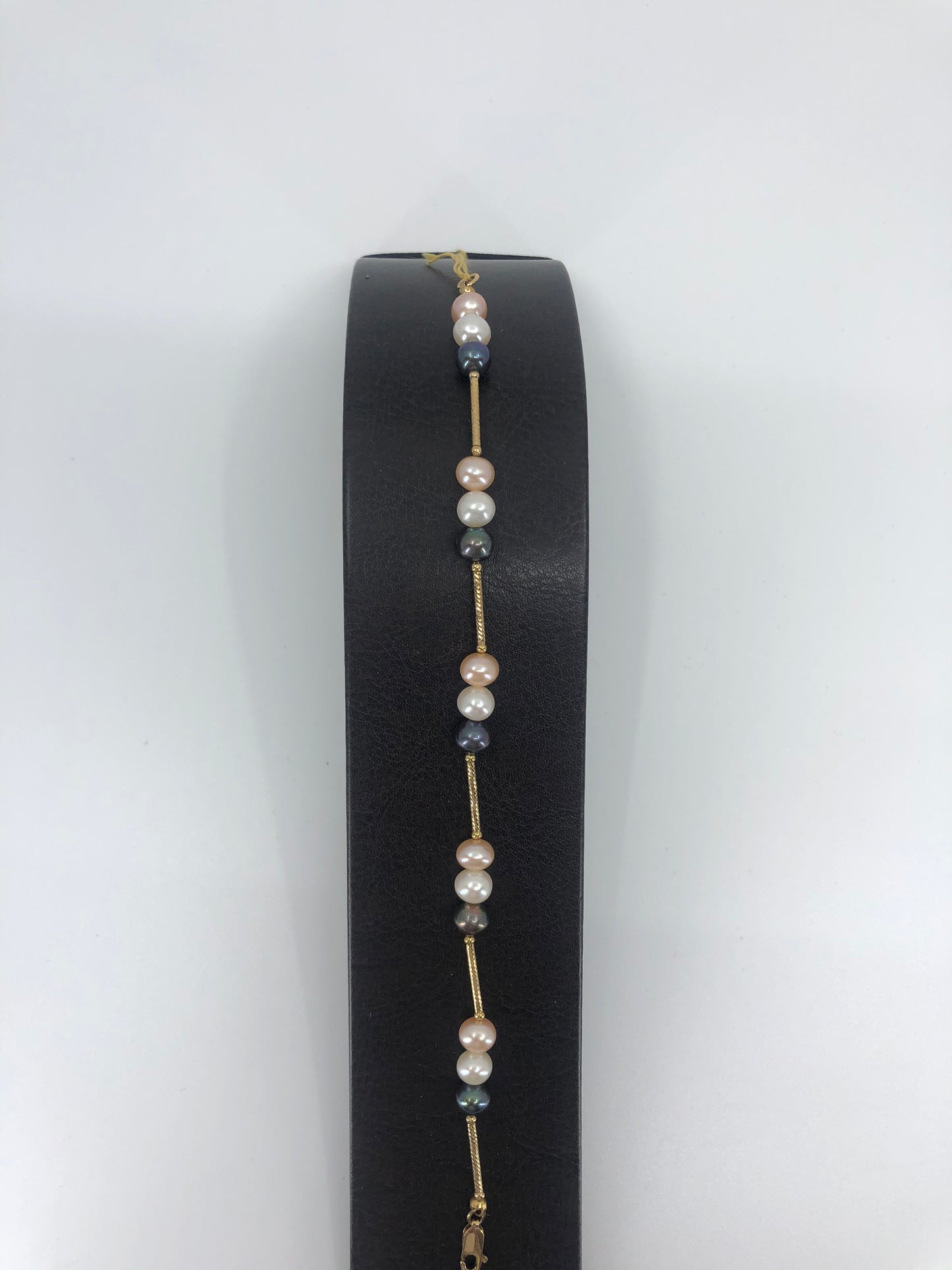 Tri-Color Pearl Braclet